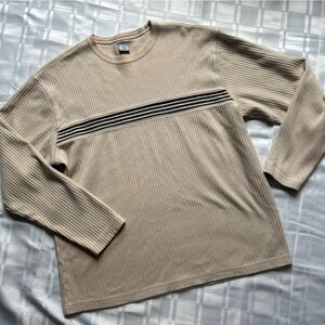 Old Navy Y2K Light Tan Ribbed Long Sleeve Crewneck Shirt with Horizontal Stripes